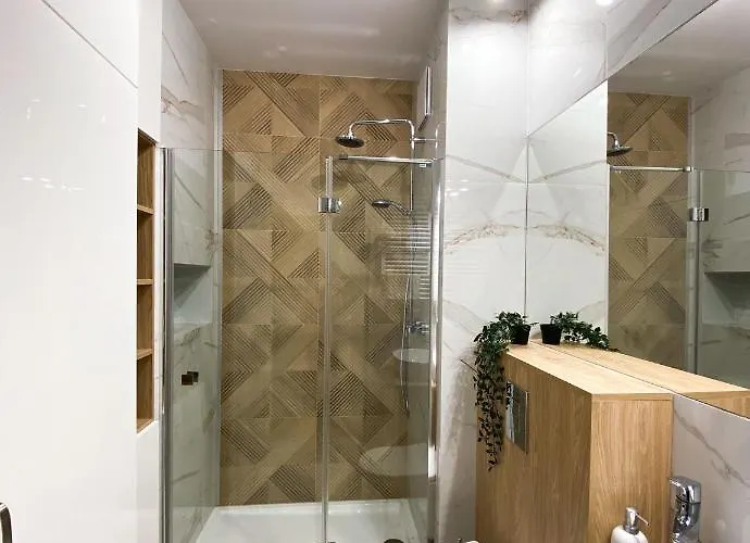 Sea - Plac Unii Daire *